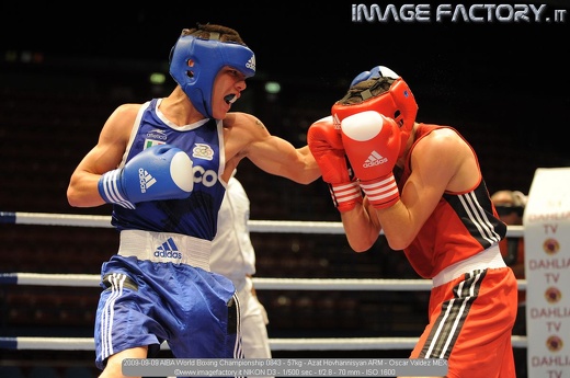 2009-09-09 AIBA World Boxing Championship 0843 - 57kg - Azat Hovhannisyan ARM - Oscar Valdez MEX